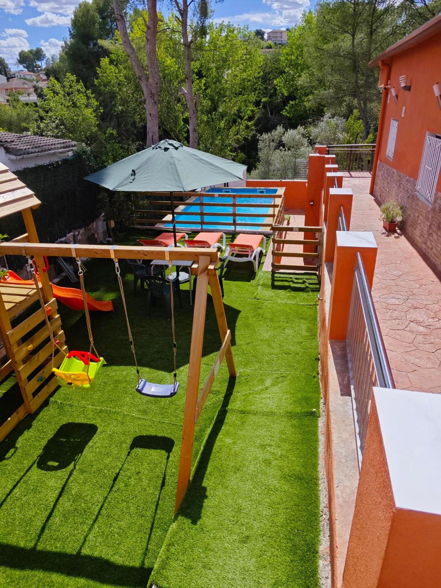 Relax House Barcelone Villa Sant Esteve Sesrovires Buitenkant foto