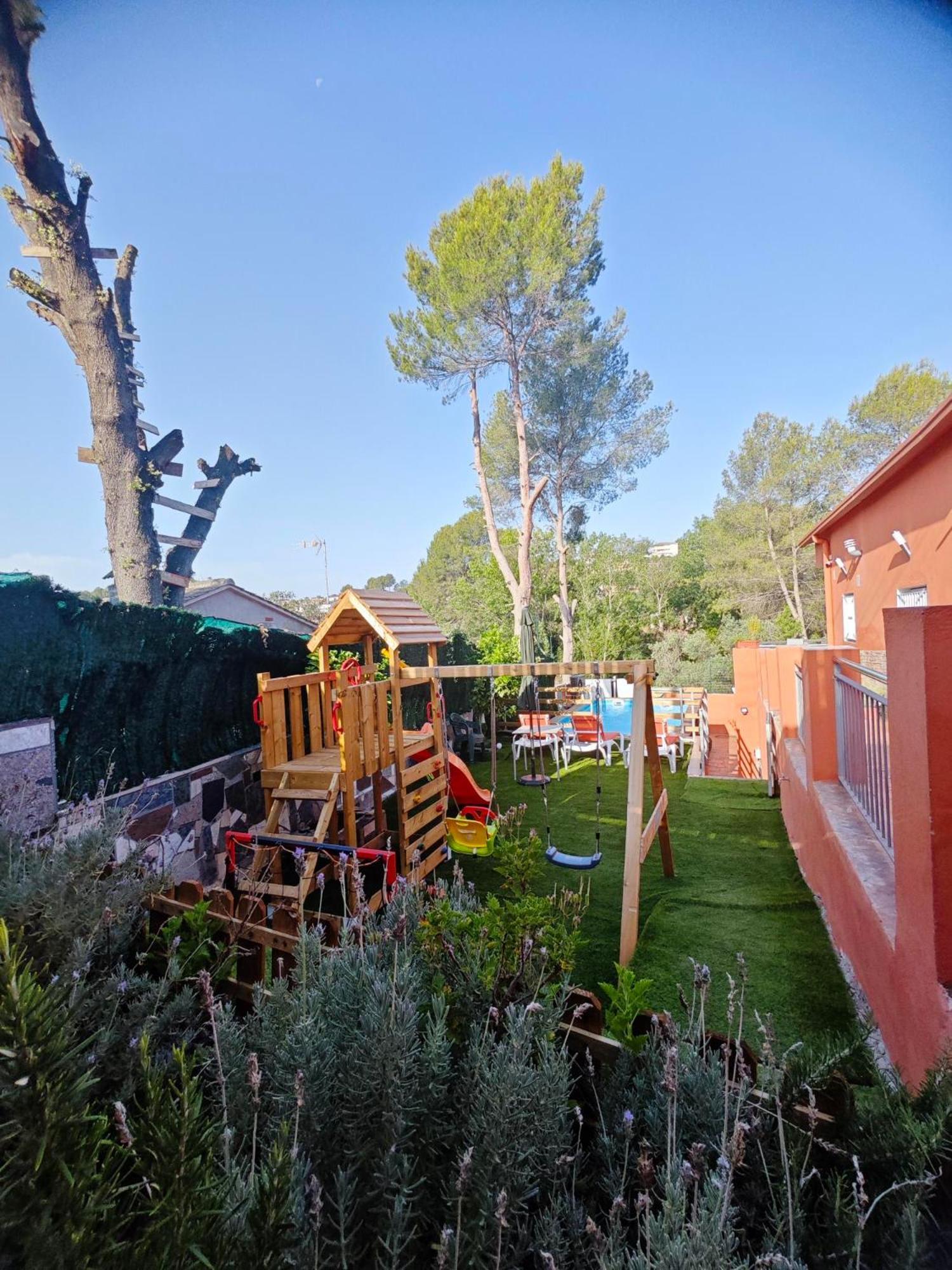 Relax House Barcelone Villa Sant Esteve Sesrovires Buitenkant foto