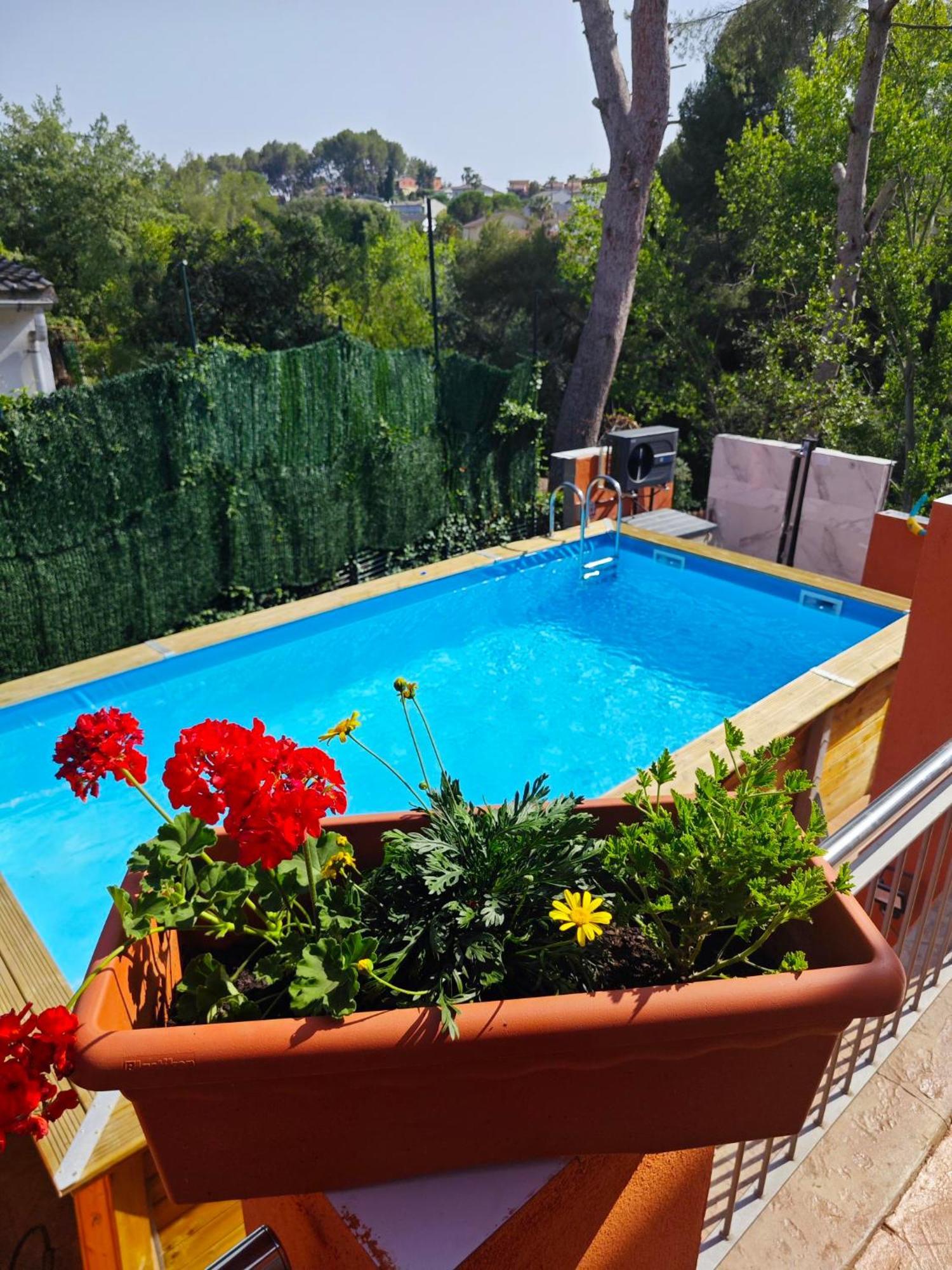 Relax House Barcelone Villa Sant Esteve Sesrovires Buitenkant foto