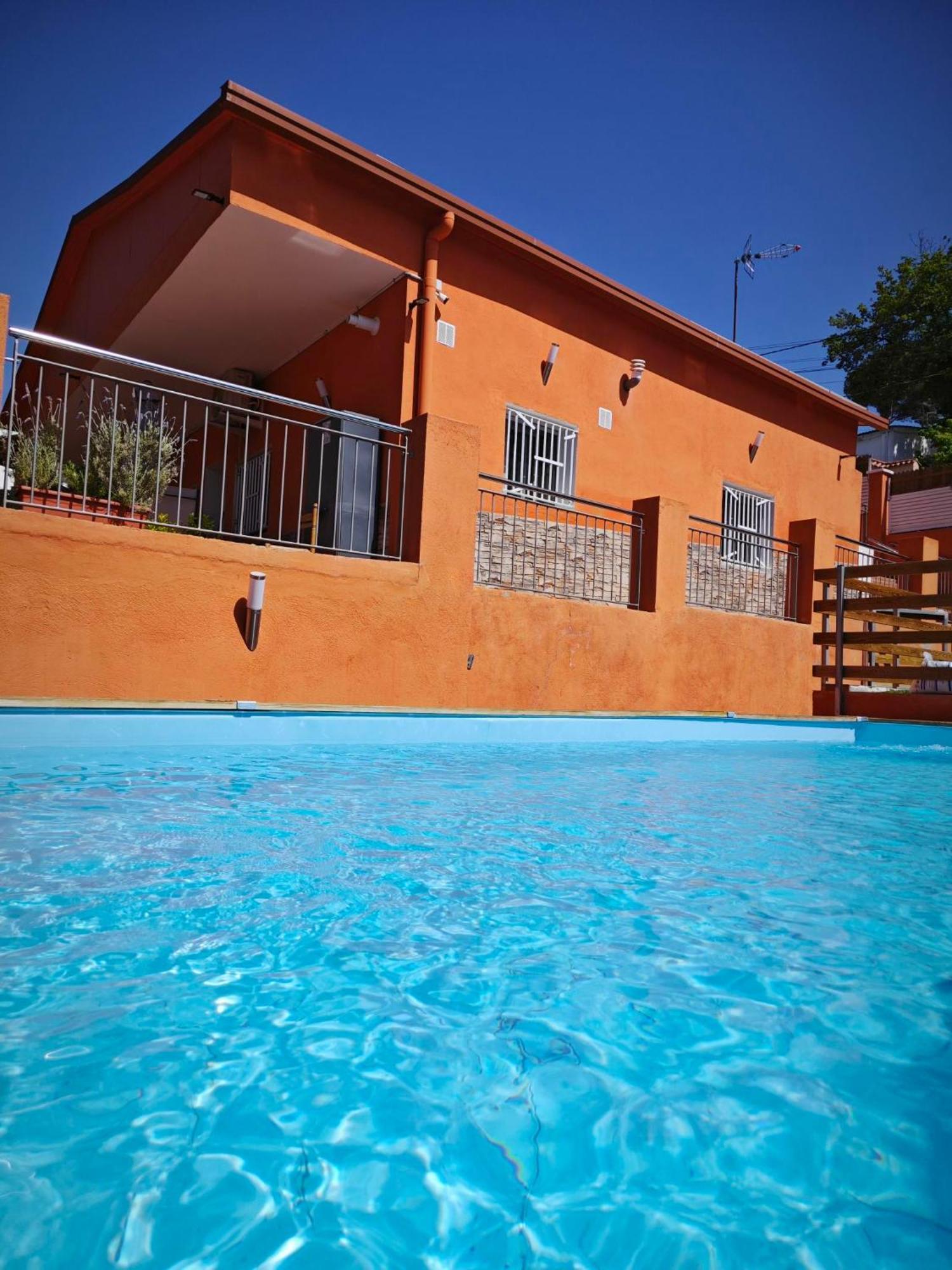 Relax House Barcelone Villa Sant Esteve Sesrovires Buitenkant foto