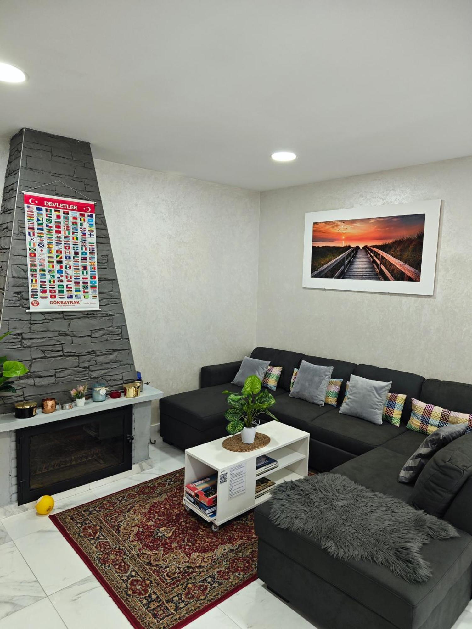 Relax House Barcelone Villa Sant Esteve Sesrovires Buitenkant foto